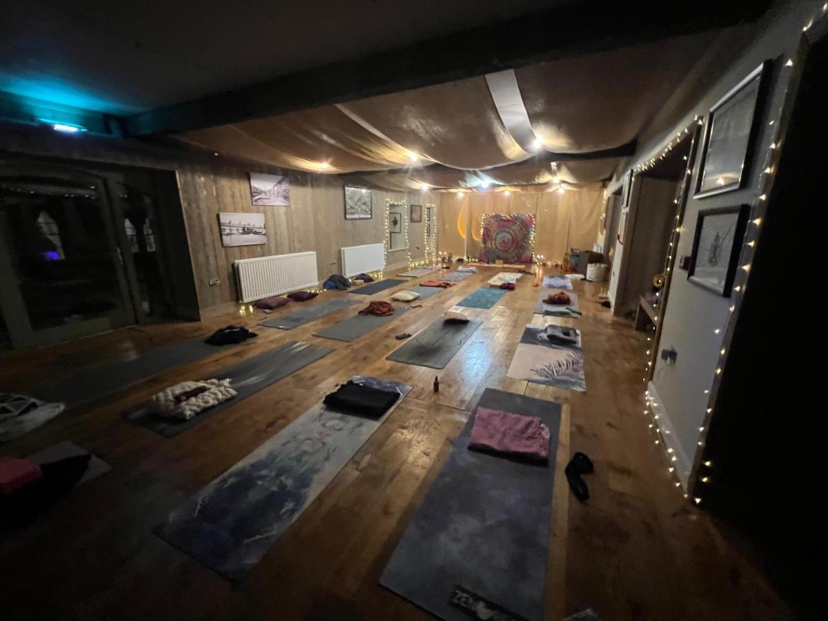 The Old Flax Mill Yoga Retreat Coleraine Exterior foto