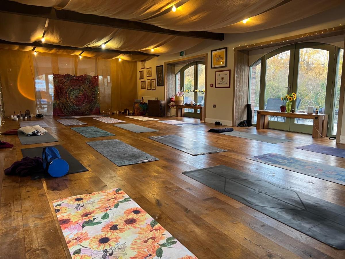 The Old Flax Mill Yoga Retreat Coleraine Exterior foto